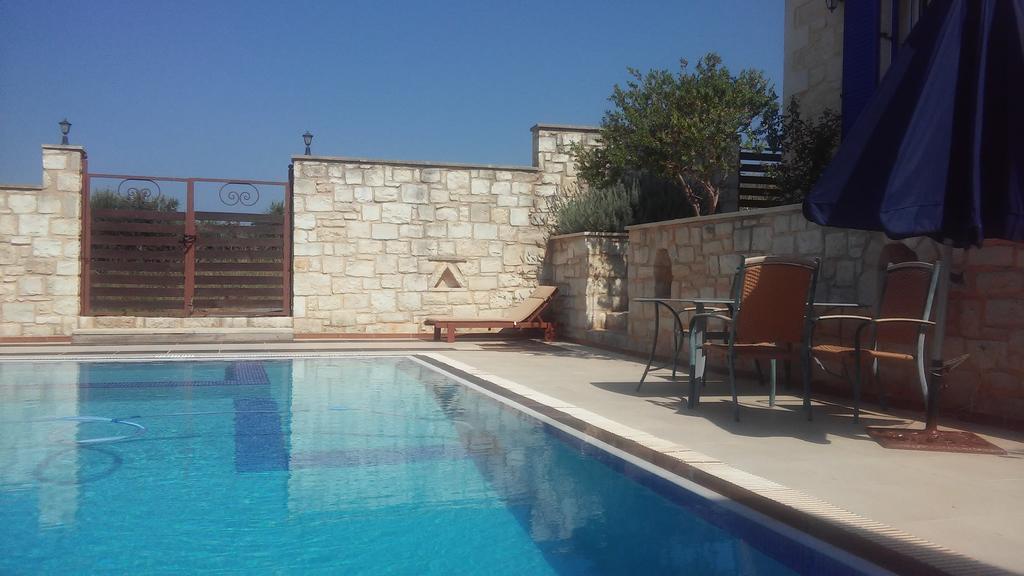 Lake Villas II Mourion  Екстер'єр фото