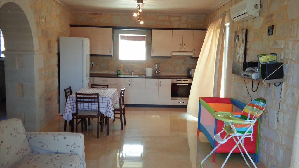 Lake Villas II Mourion  Екстер'єр фото