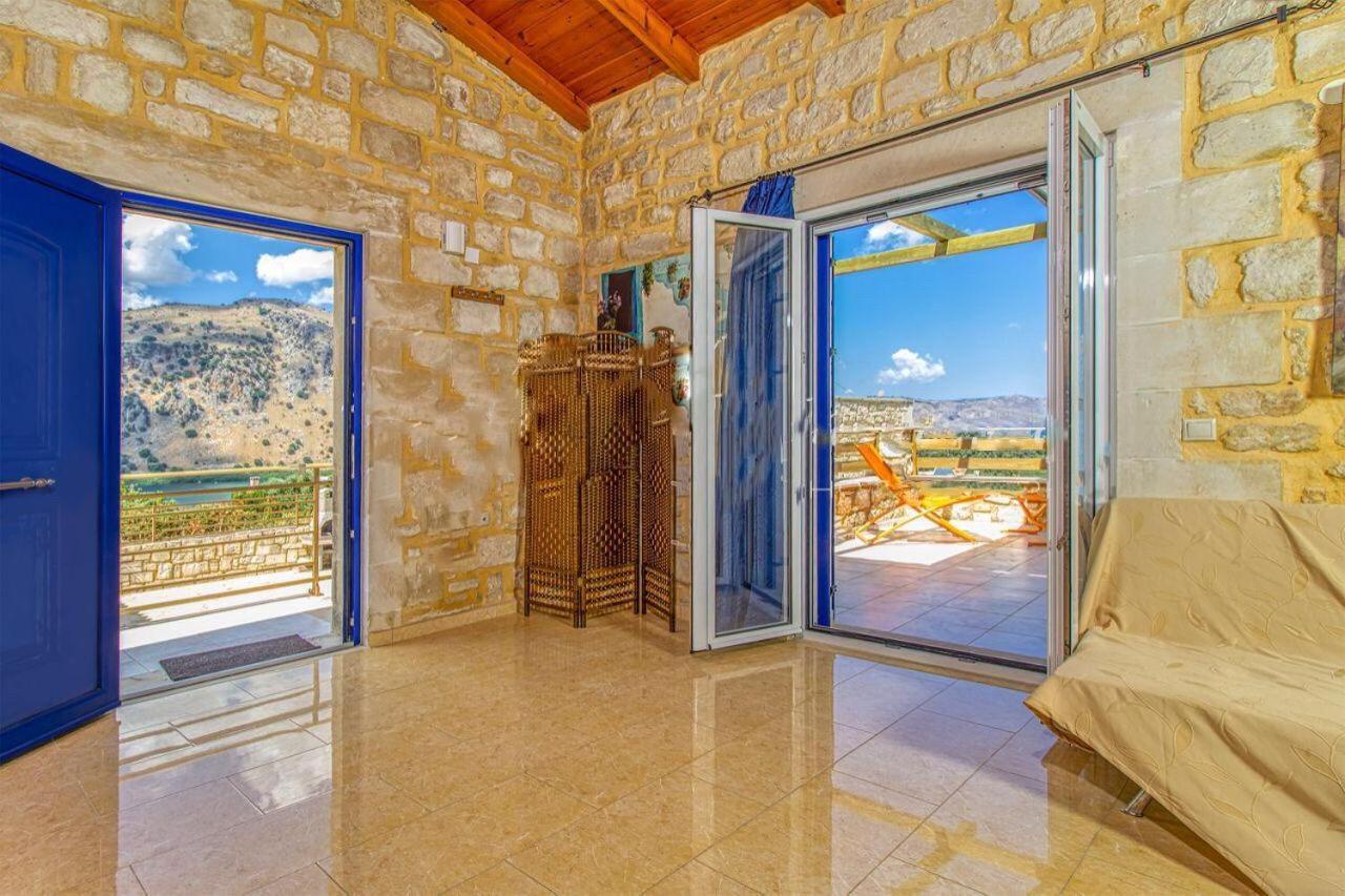 Lake Villas II Mourion  Екстер'єр фото