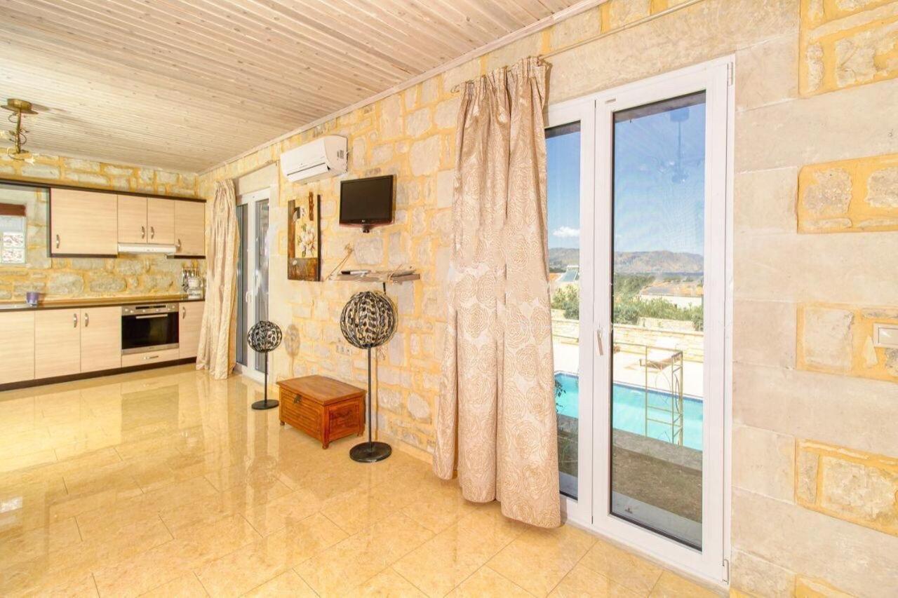 Lake Villas II Mourion  Екстер'єр фото